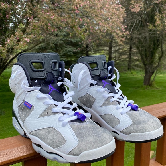 Air Jordan 6 Retro - Picture 2 of 10